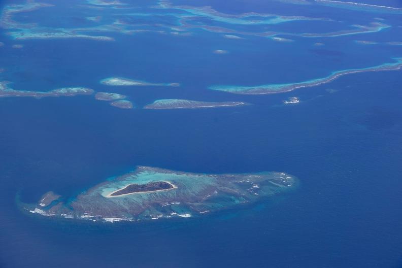 Au dessus de l'atoll.jpg