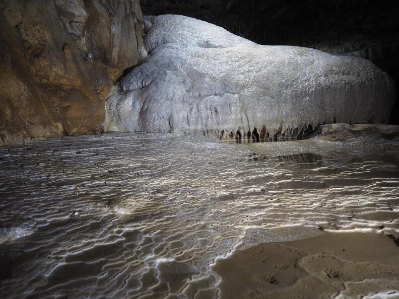 Evelyne Ferracioli - Grotte de Choranche (5).JPG