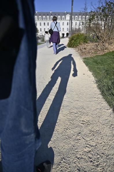 Christian Laborie-3- Selfi avec ombre en marchant...JPG